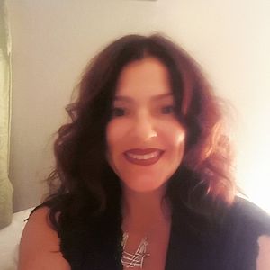 Meet your Posher, Gina